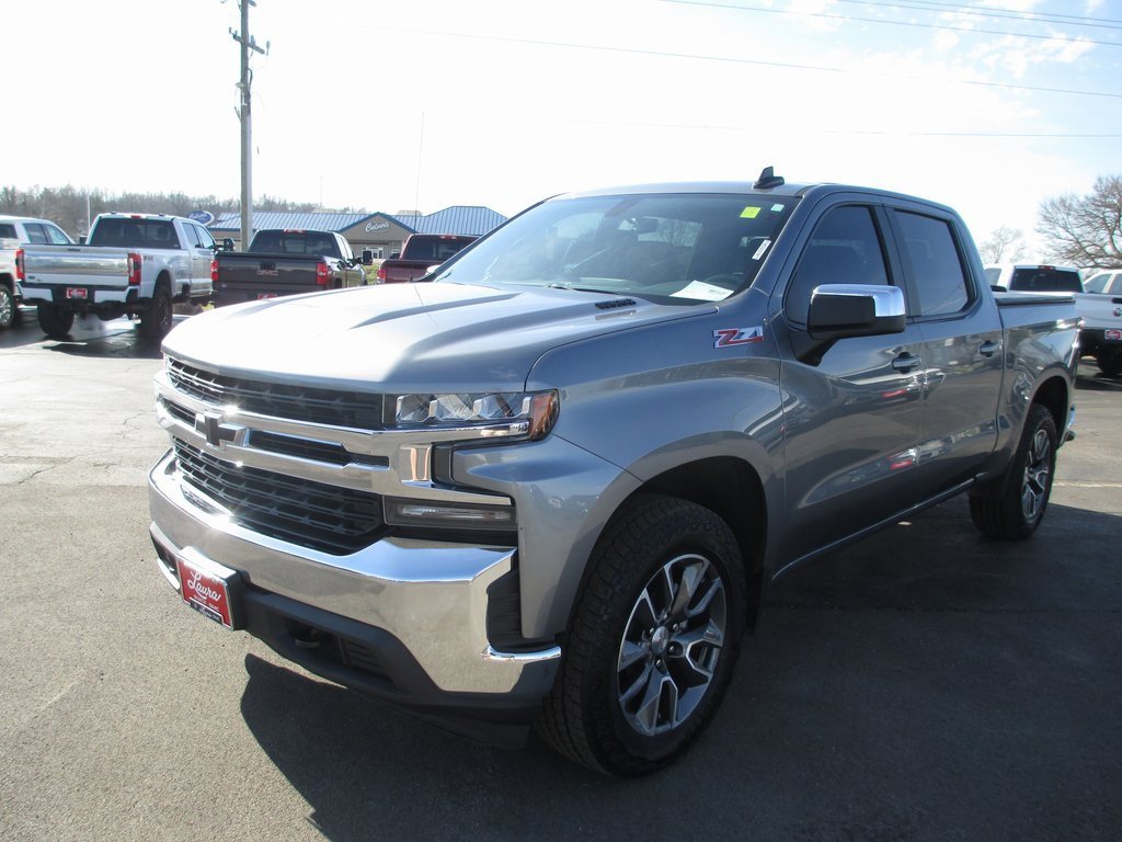 Used 2020 Chevrolet Silverado 1500 LT w/ All-Star Edition image 12