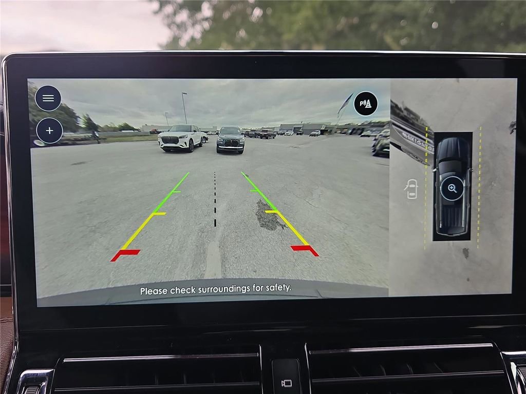 Used 2024 Lincoln Navigator Reserve image 25