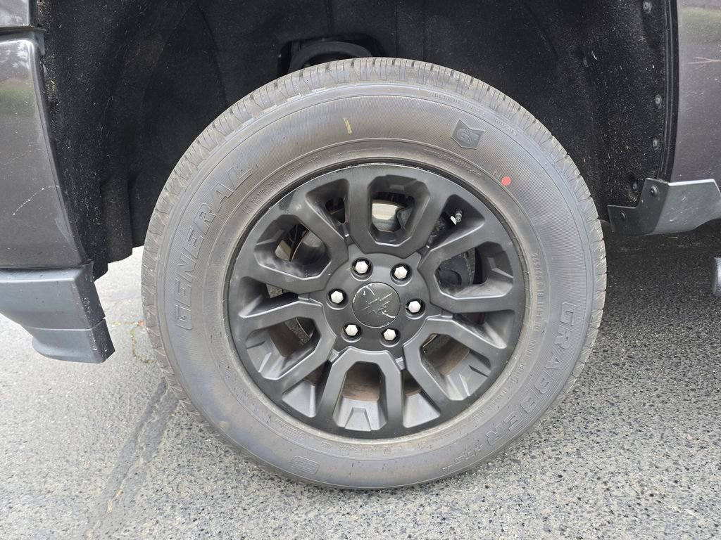 Used 2016 Chevrolet Silverado 1500 LTZ Z71 image 10