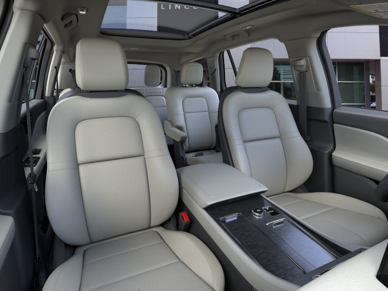 New 2026 Lincoln Aviator AWD image 10