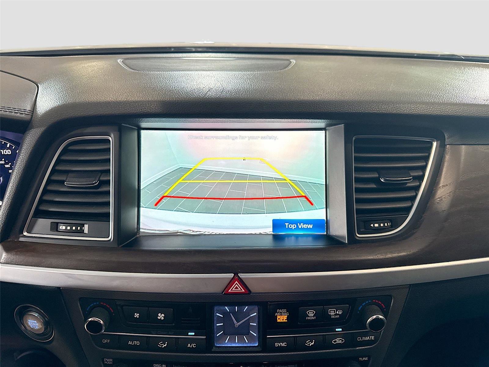 Used 2017 Genesis G80 3.8 w/ Option Group 03 image 10