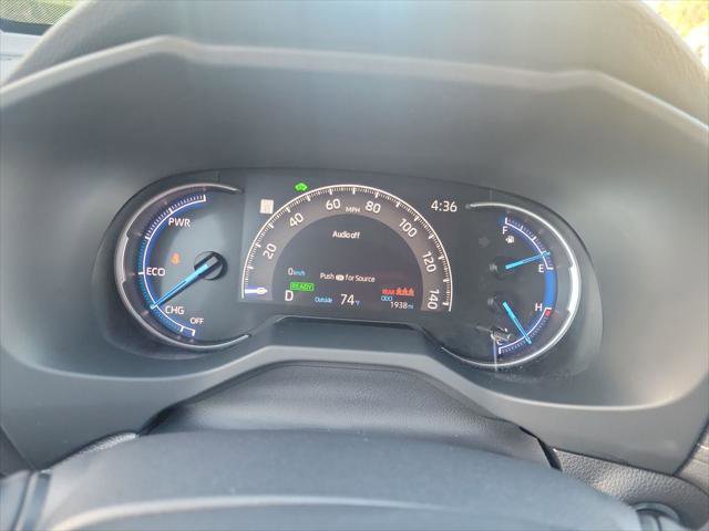 Certified 2025 Toyota RAV4 XLE w/ Convenience Package image 32