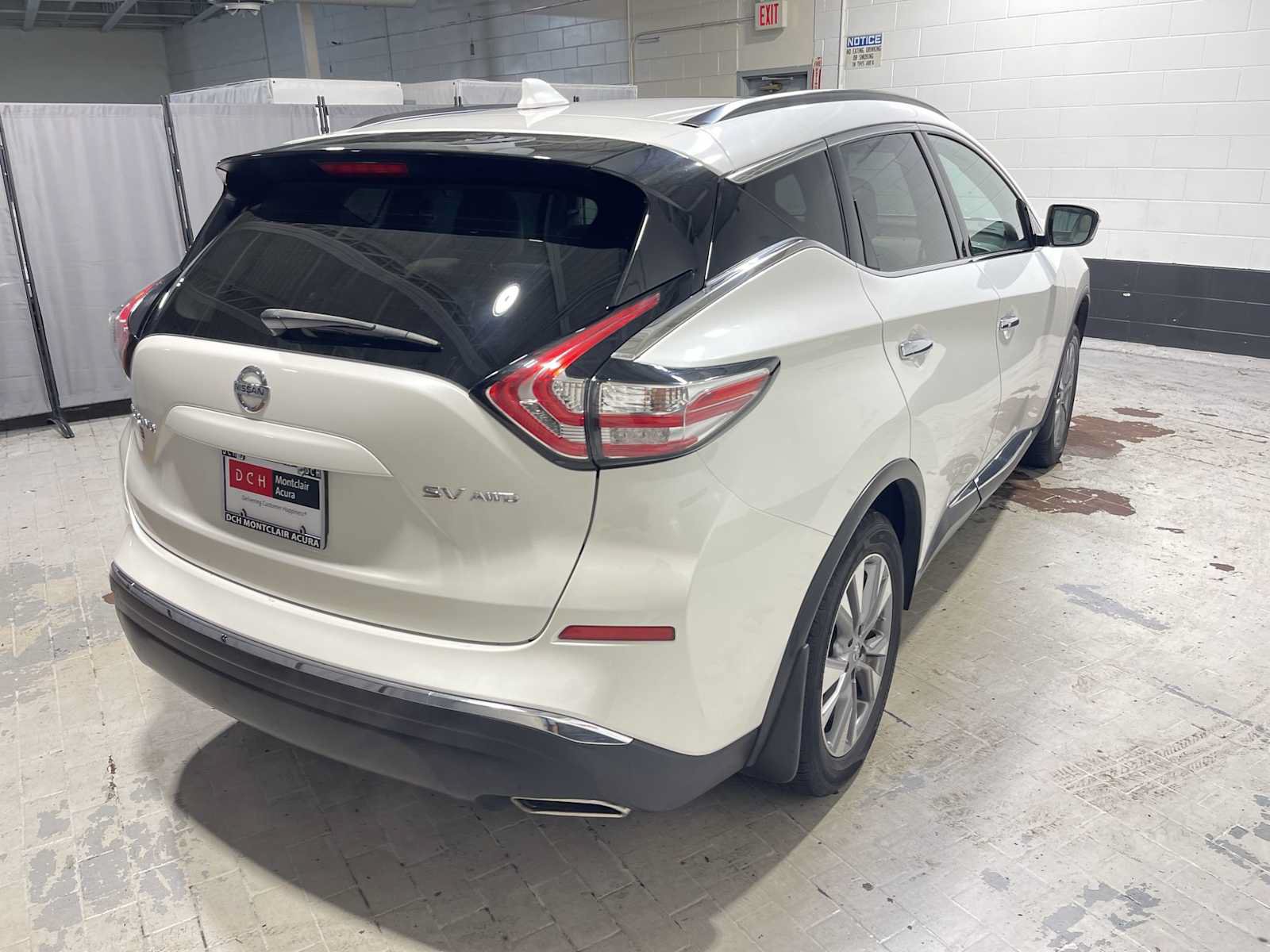 Used 2016 Nissan Murano SV w/ Premium Package AWD/4WD image 26