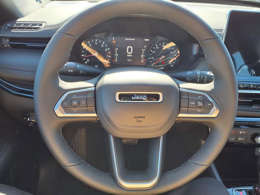New 2026 Jeep Compass Altitude image 12