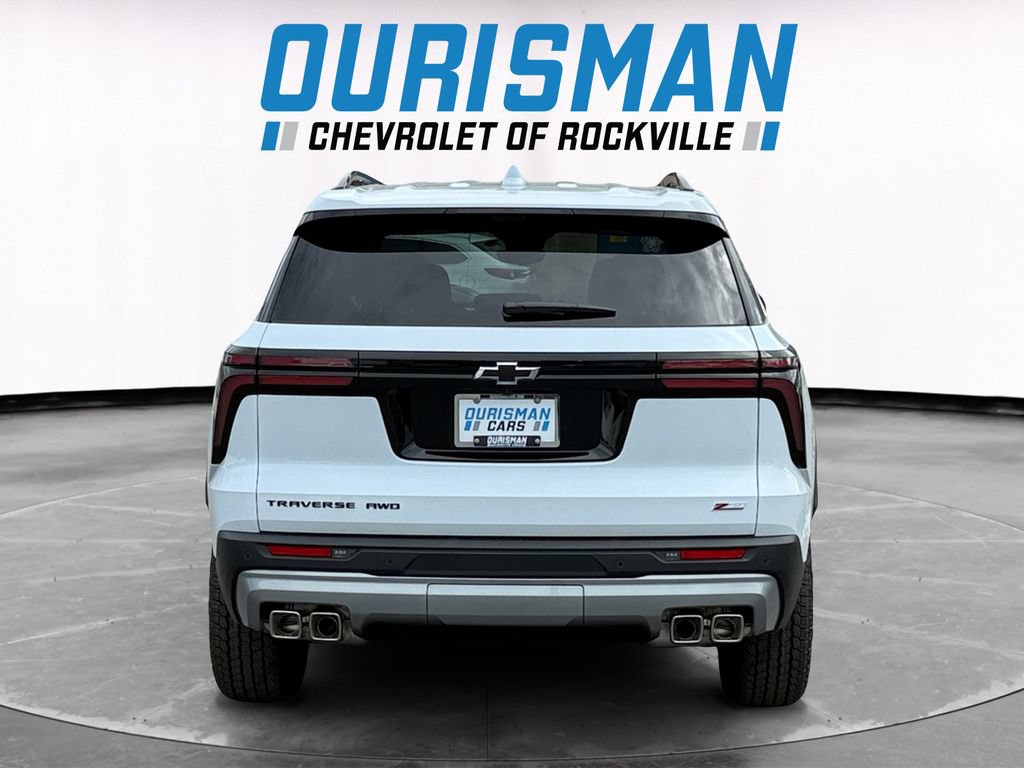 New 2027 Chevrolet Traverse Z71 w/ Enhanced Driving Package AWD/4WD image 5