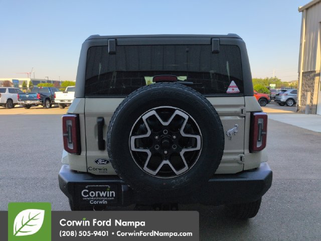 New 2026 Ford Bronco Outer Banks AWD/4WD image 4