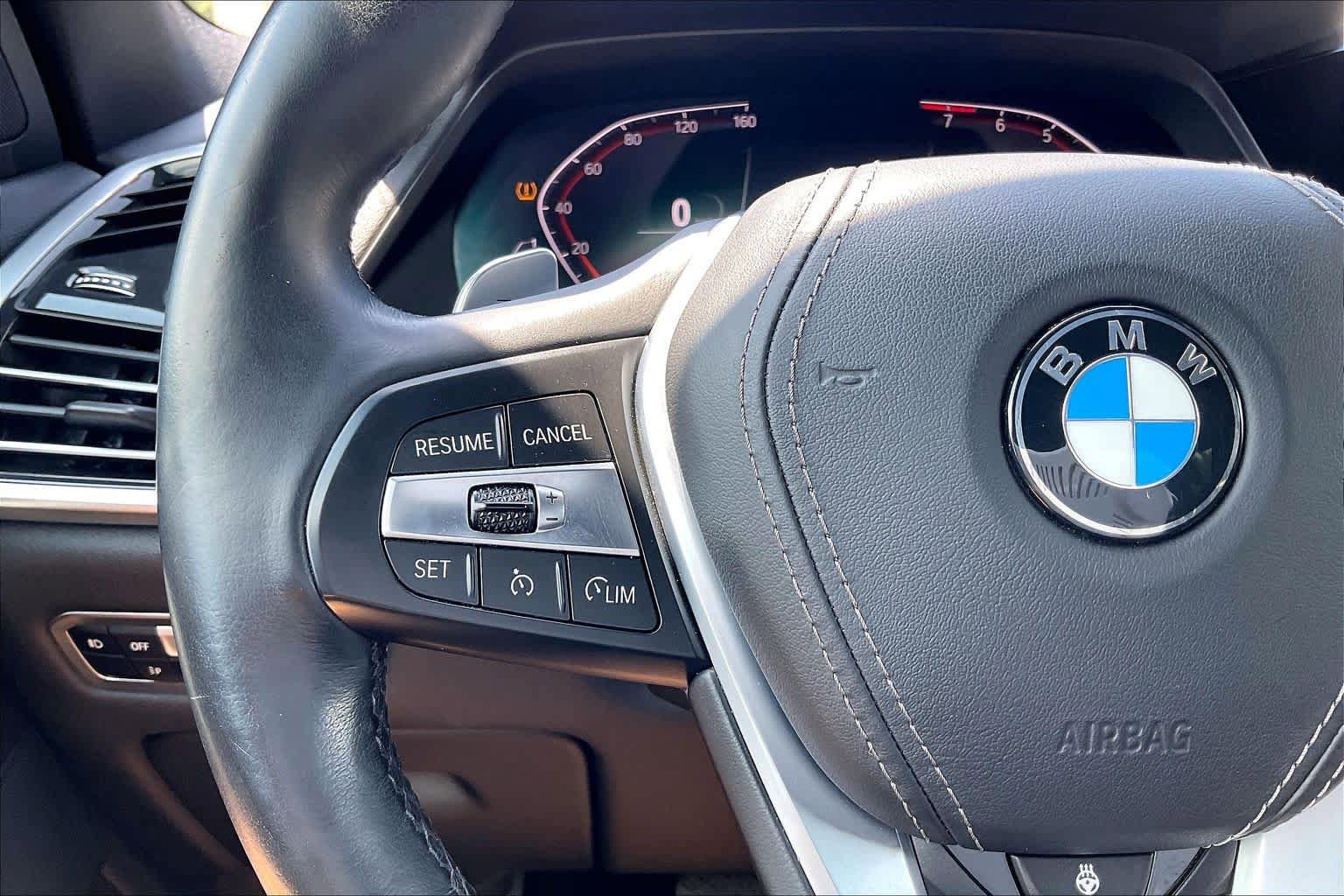 Used 2019 BMW X5 xDrive40i w/ Premium Package 2 AWD/4WD image 18