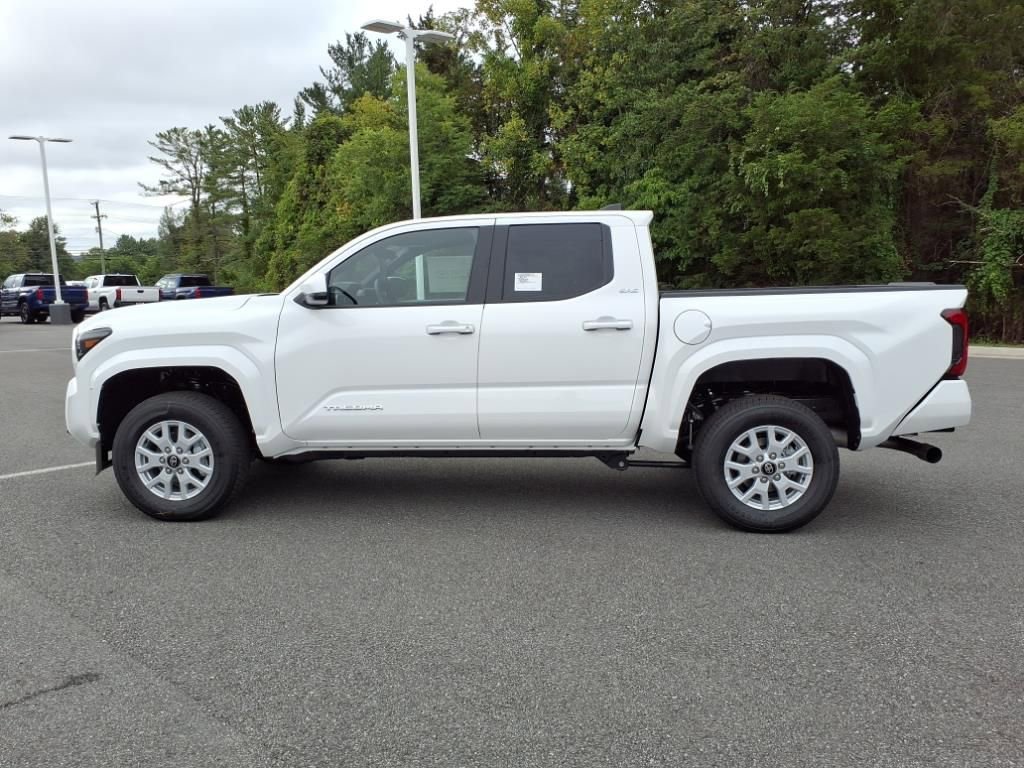 New 2025 Toyota Tacoma SR5 image 6