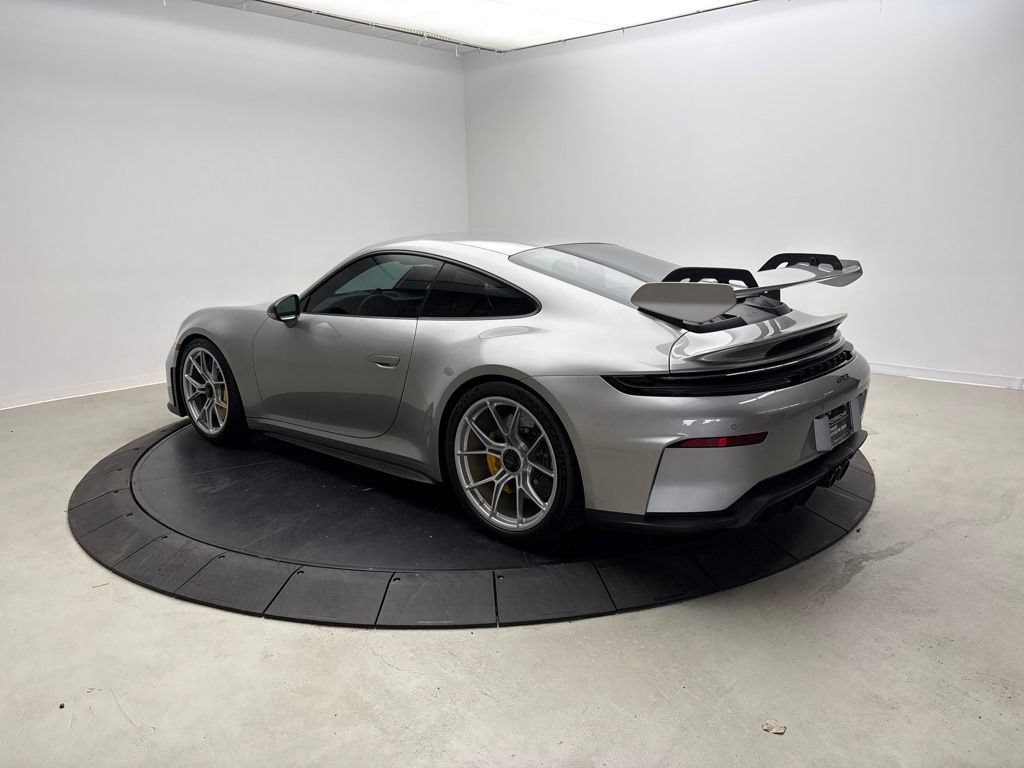 Certified 2026 Porsche 911 GT3 RWD image 3