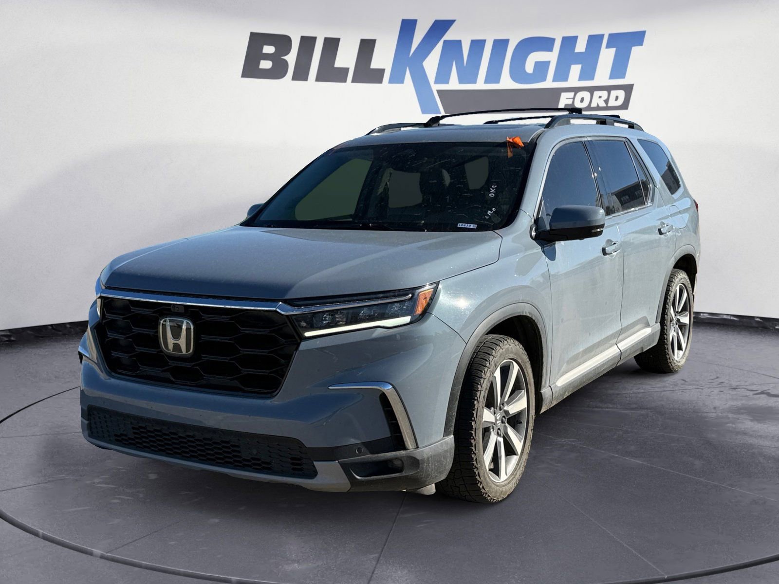 Used 2023 Honda Pilot Elite image 1