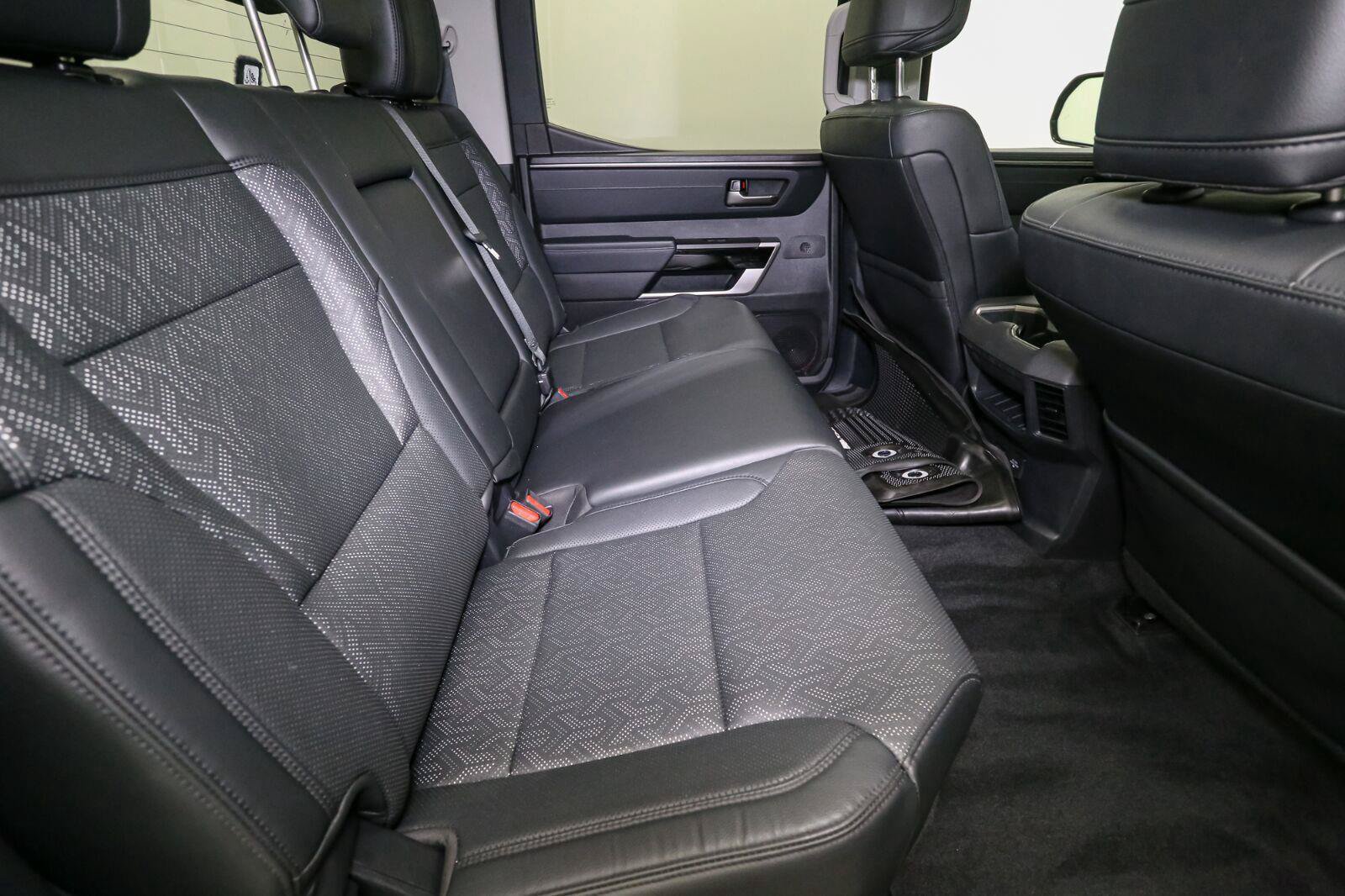 Used 2024 Toyota Tundra Limited AWD/4WD image 20