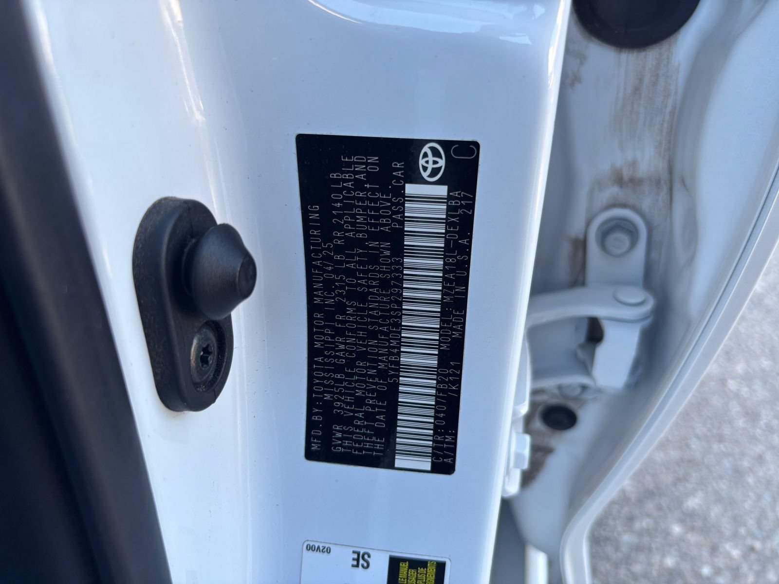 Used 2025 Toyota Corolla LE FWD image 26