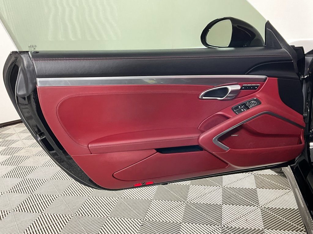 Used 2019 Porsche 911 Targa 4 AWD/4WD image 19