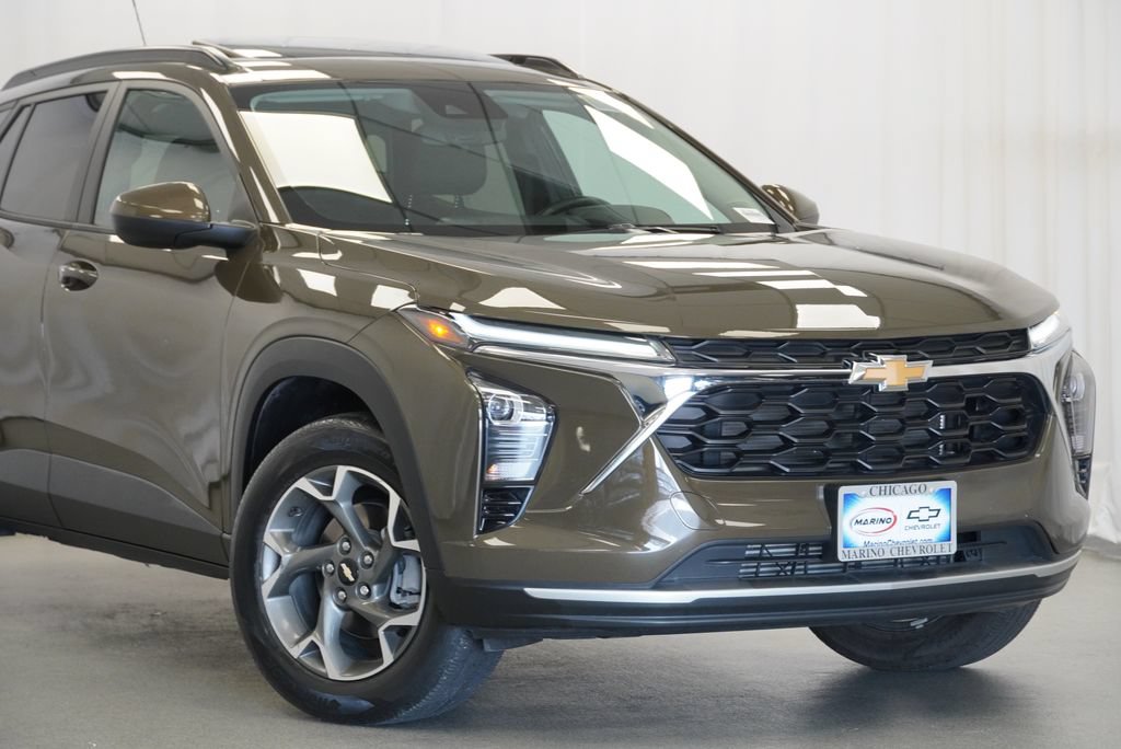 Certified 2024 Chevrolet Trax LT w/ Sunroof Package FWD image 10