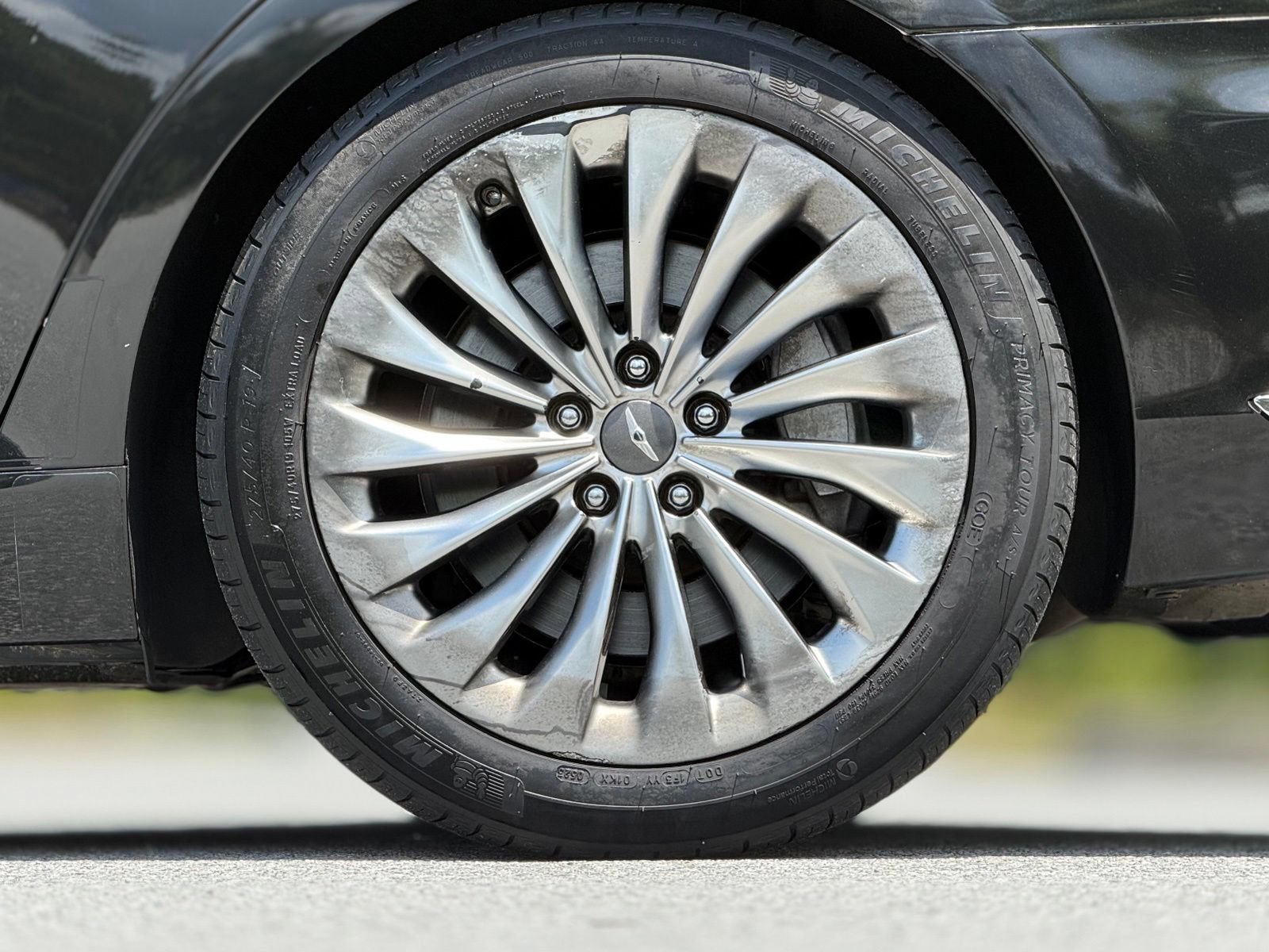Used 2018 Genesis G90 5.0 Ultimate AWD/4WD image 19