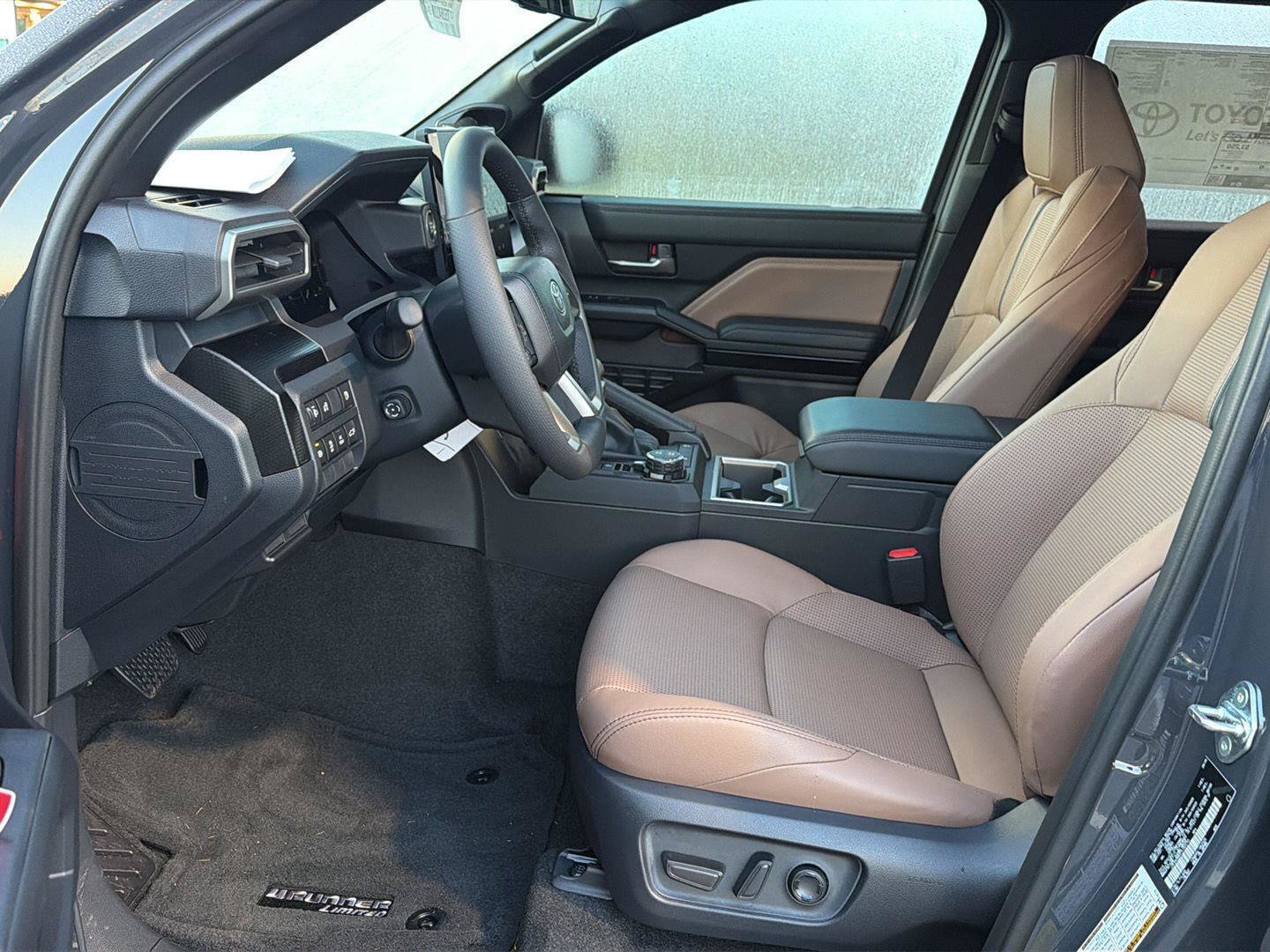 New 2026 Toyota 4Runner Limited AWD/4WD image 10