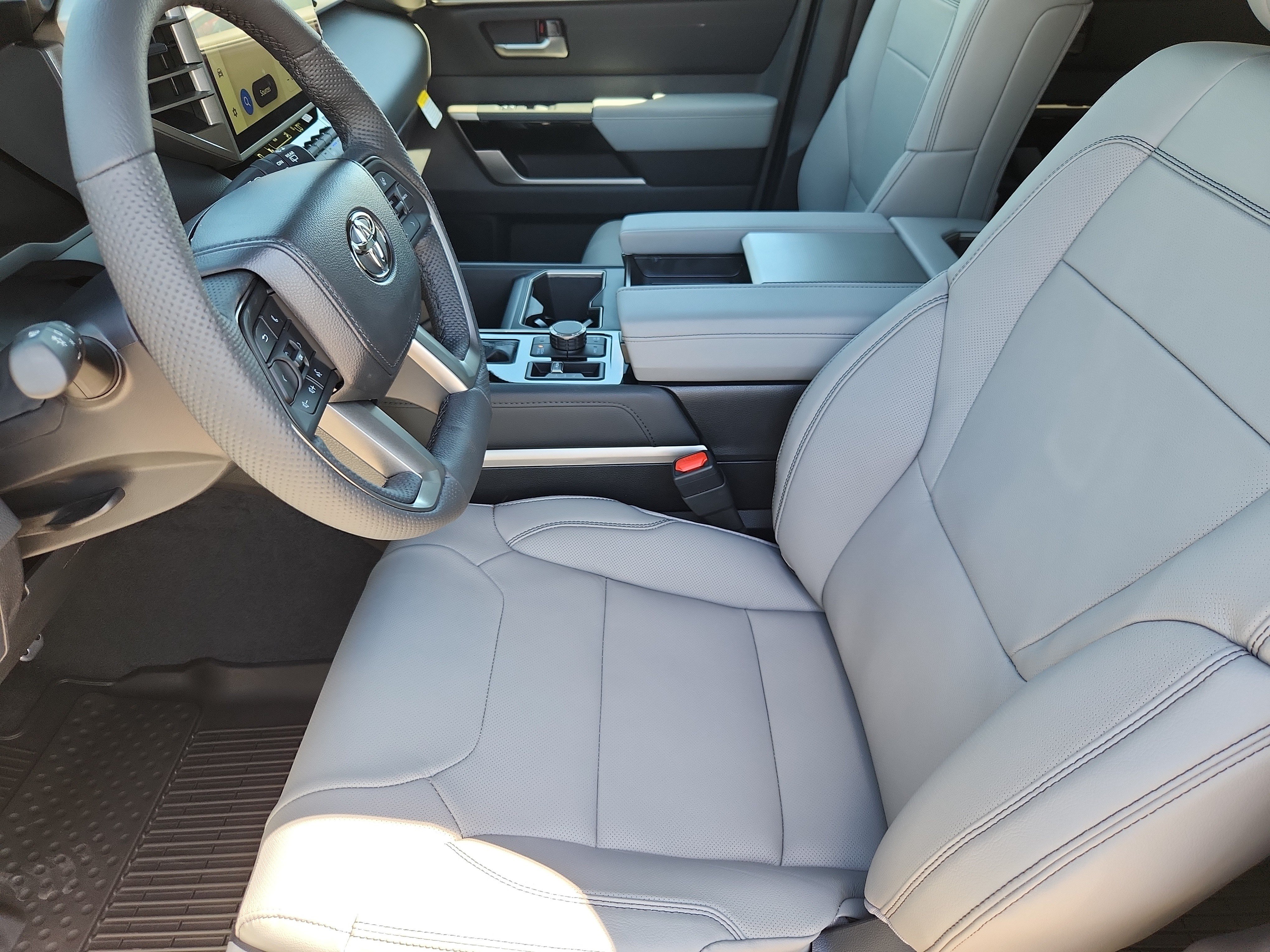 New 2026 Toyota Sequoia Limited w/ TRD Off-Road Package AWD/4WD image 9