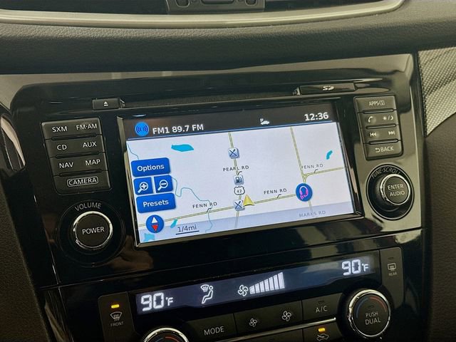 Used 2016 Nissan Rogue SL w/ SL Premium Package image 14