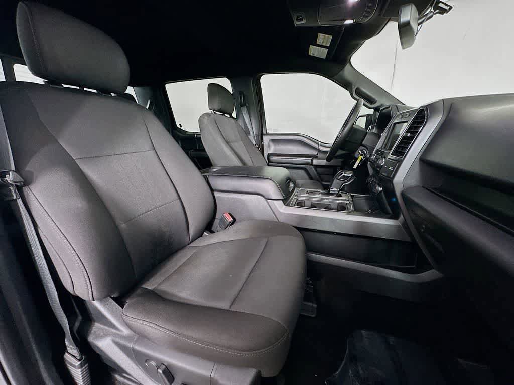 Used 2019 Ford F150 XLT w/ Equipment Group 302A Luxury AWD/4WD image 15