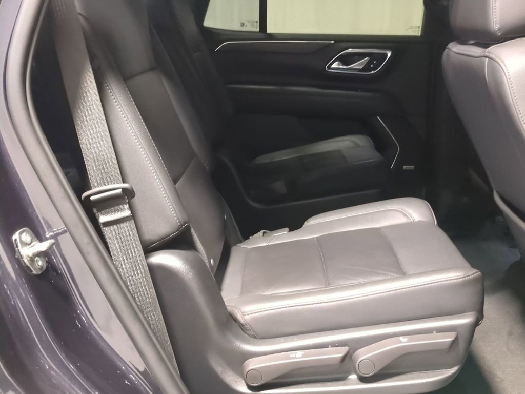 Used 2023 Chevrolet Tahoe Z71 w/ Luxury Package image 35
