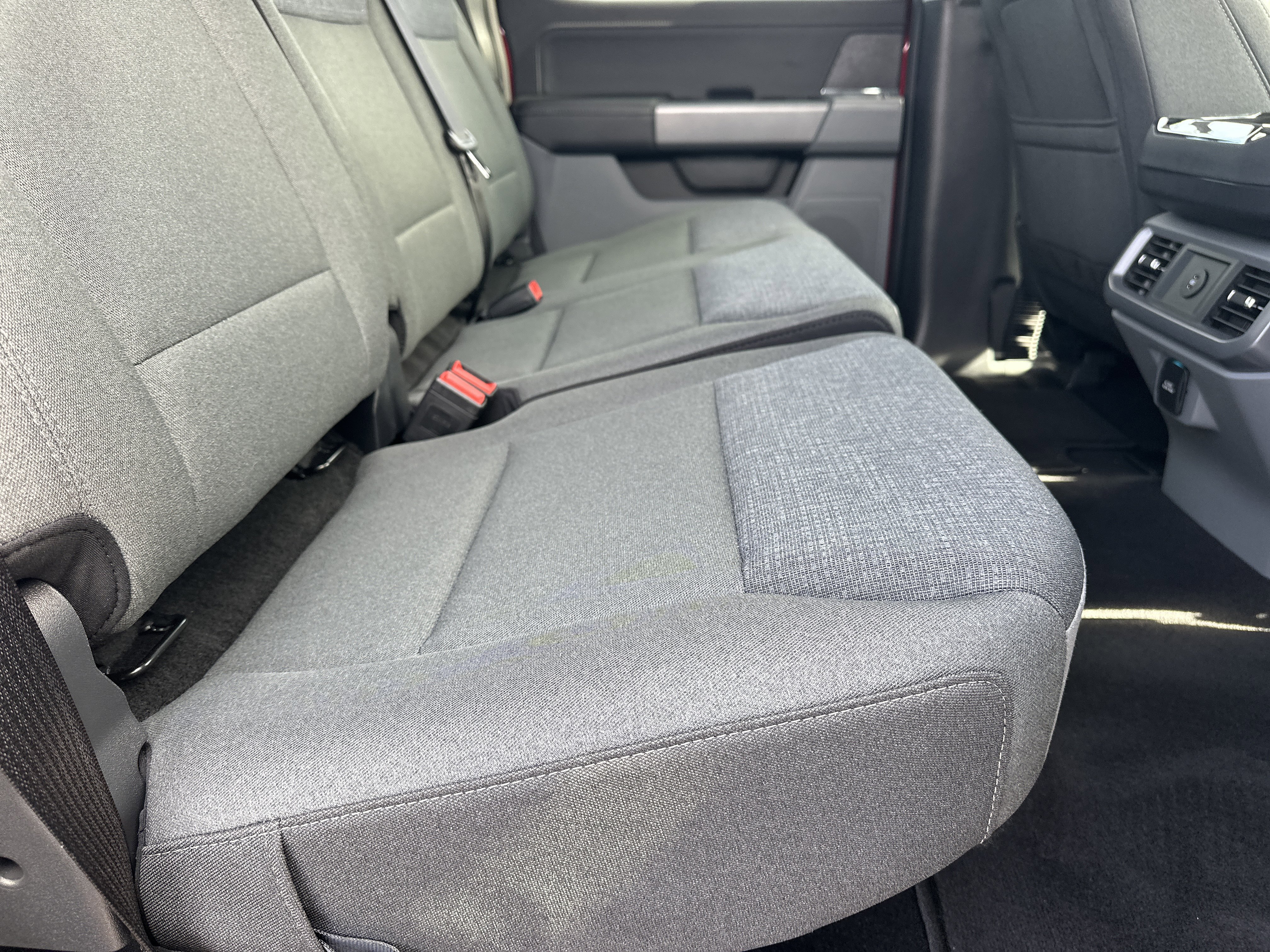 Used 2025 Ford F150 XLT w/ Equipment Group 302A MID image 16