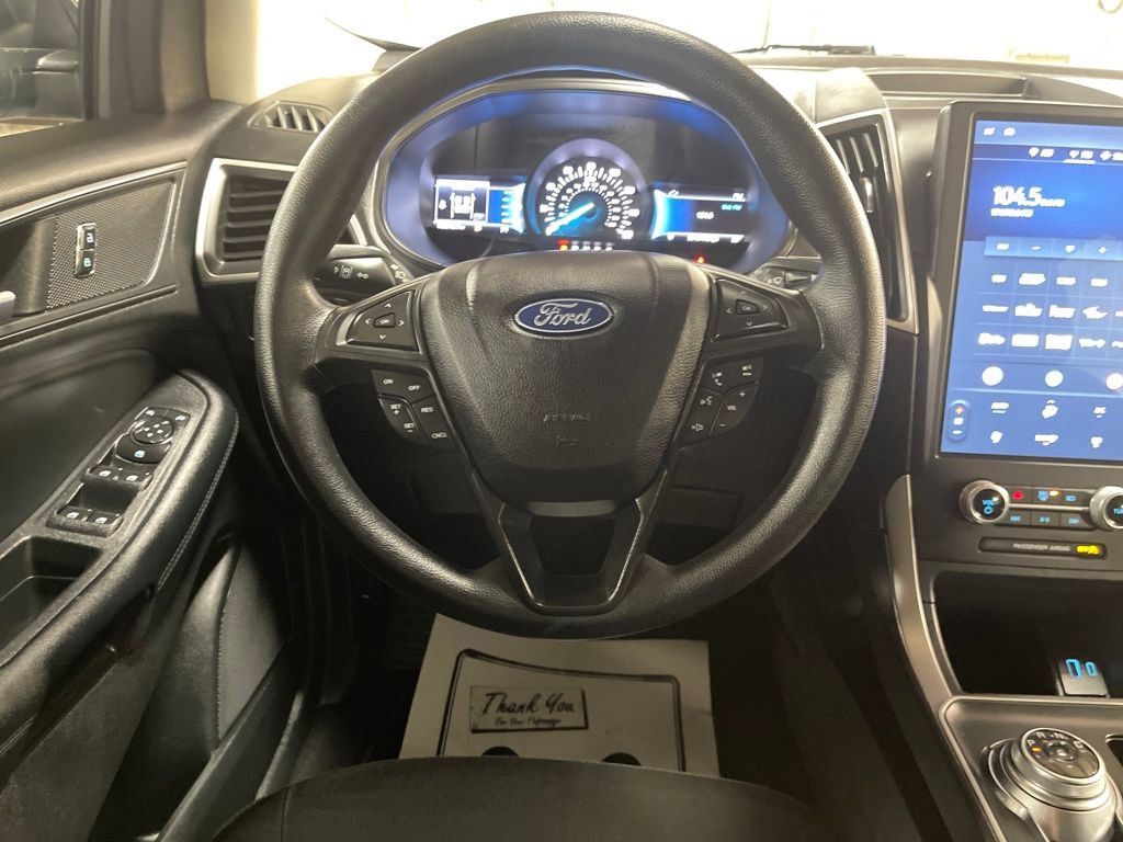 Used 2022 Ford Edge SE w/ Black Appearance Package image 14