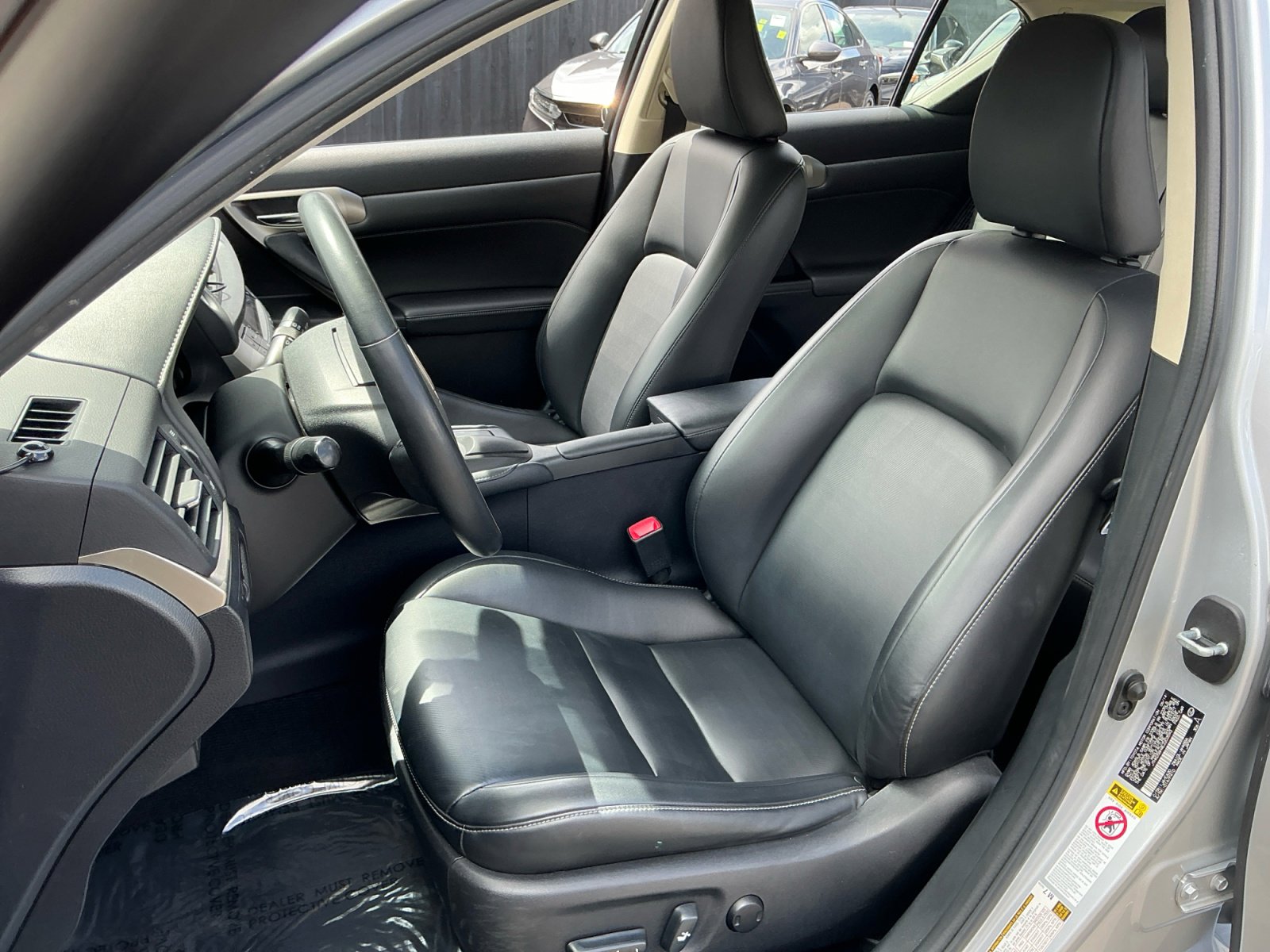 Used 2014 Lexus CT 200h image 18