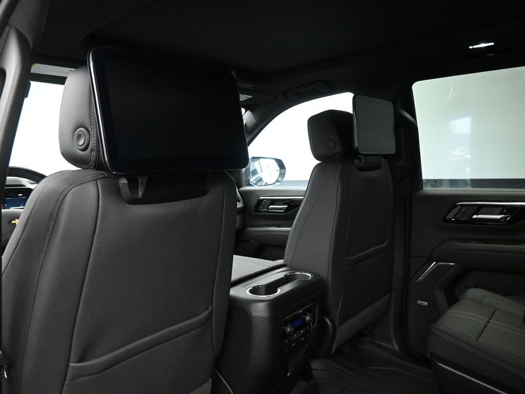 New 2026 Chevrolet Tahoe High Country image 17