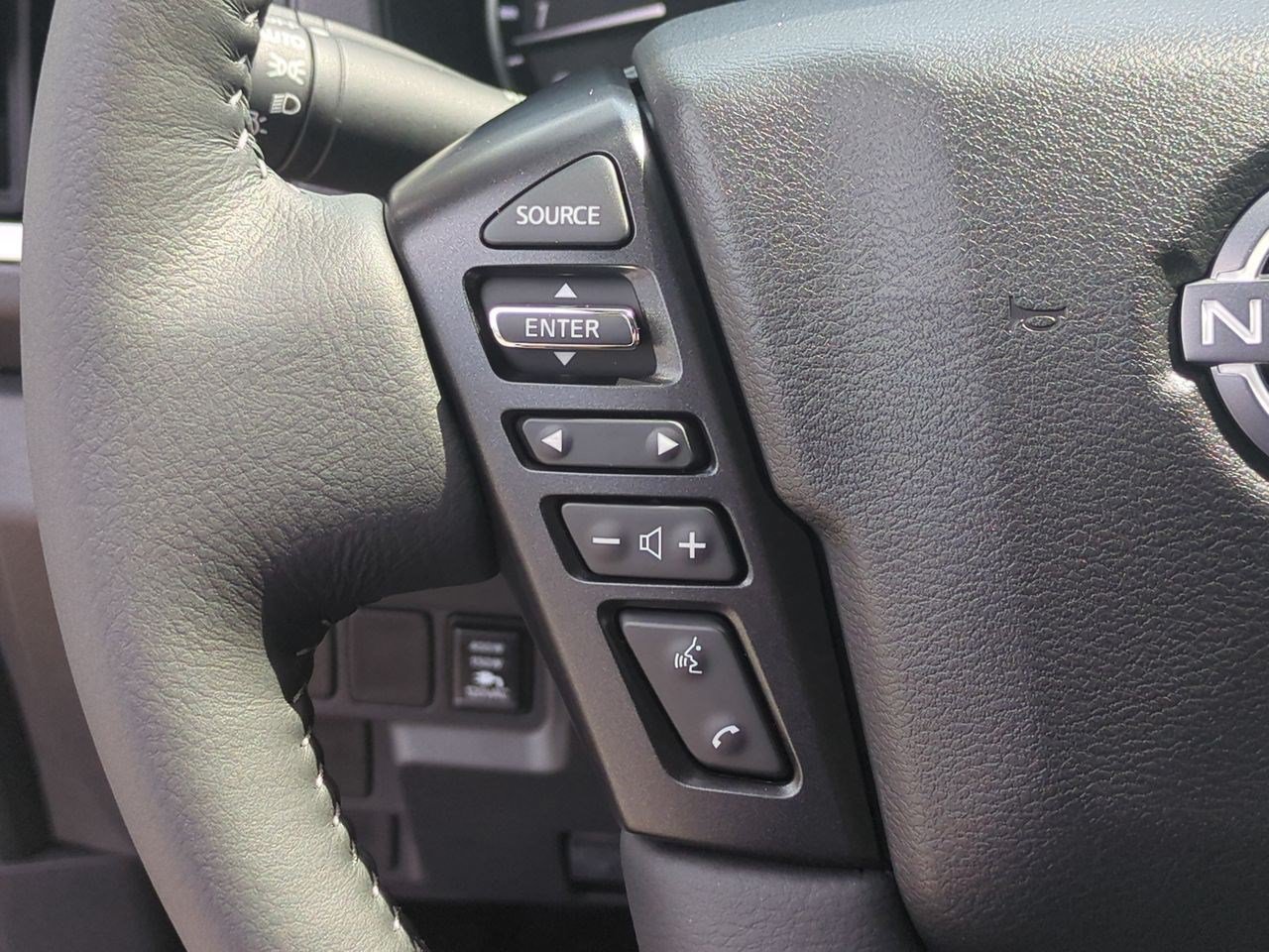 New 2026 Nissan Frontier SV w/ SV Convenience Package RWD image 18
