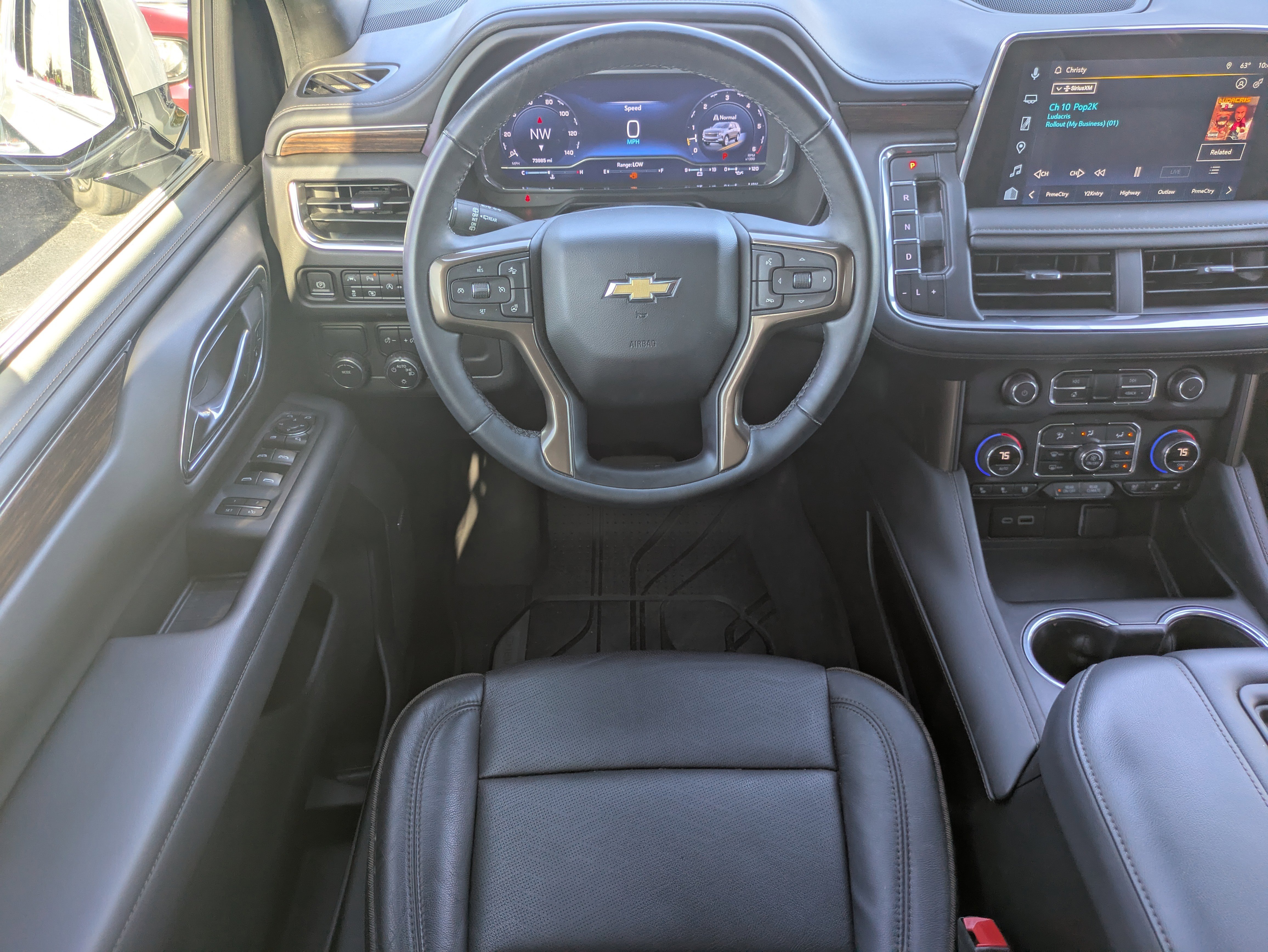 Used 2024 Chevrolet Tahoe High Country w/ Premium Package 2 image 4