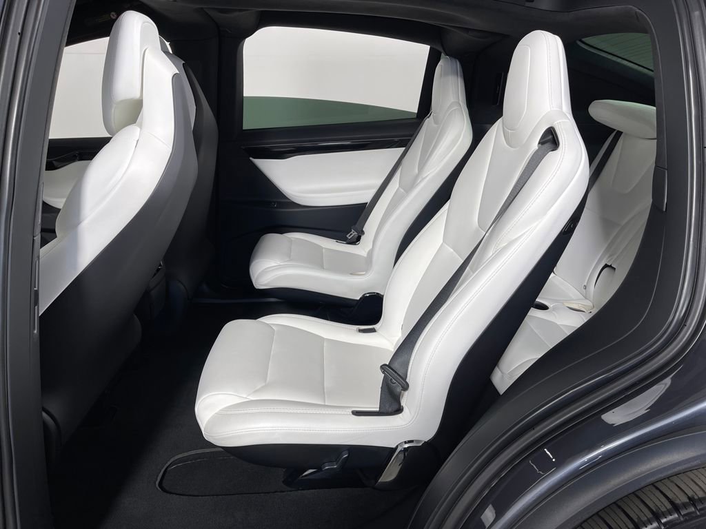 Used 2018 Tesla Model X 100D image 13