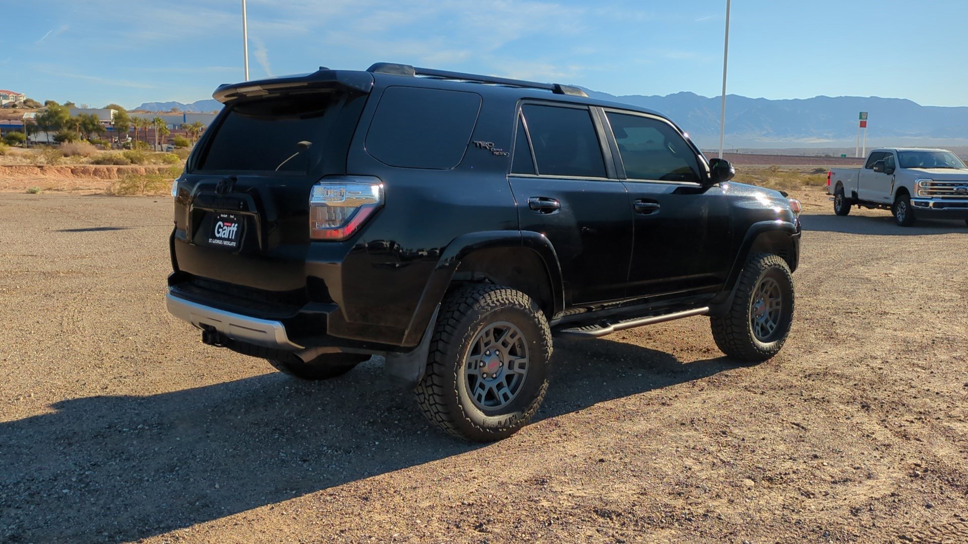 Used 2020 Toyota 4Runner TRD Off-Road Premium image 3