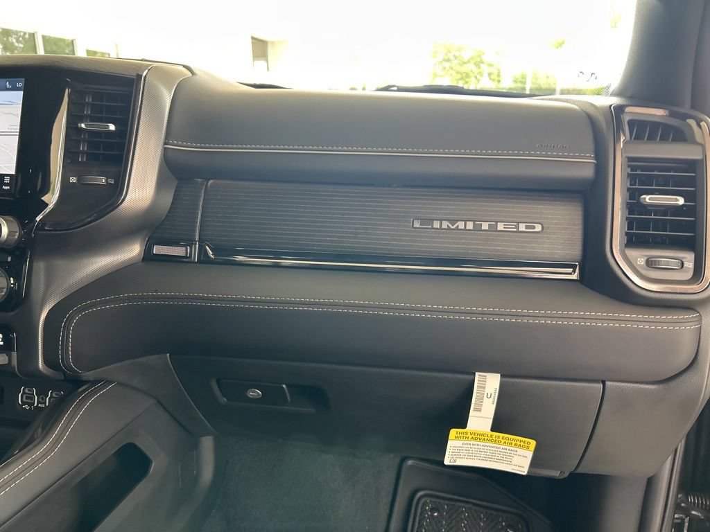 Used 2023 RAM 2500 Limited AWD/4WD image 31