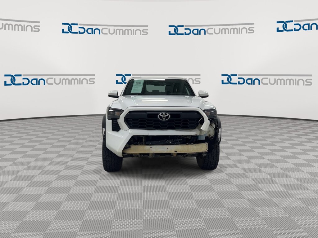 Used 2024 Toyota Tacoma TRD Off-Road AWD/4WD image 3