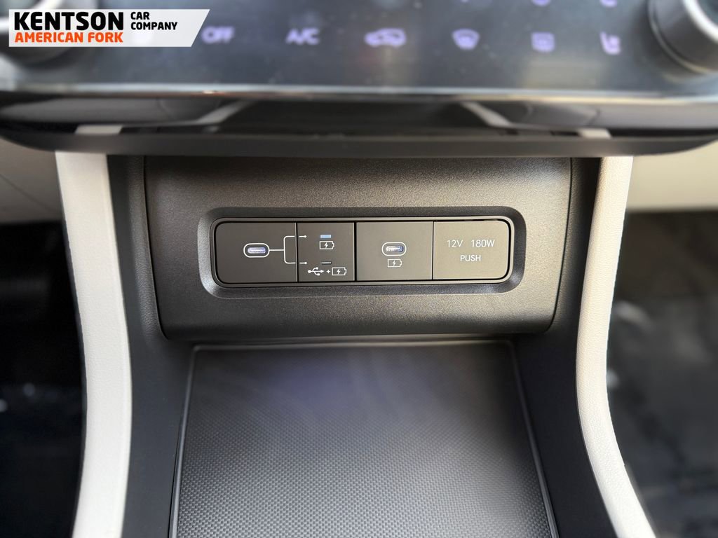 Used 2025 Hyundai Tucson Limited image 29