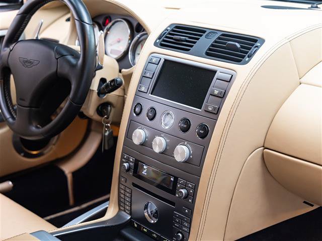 Used 2006 Aston Martin Vanquish S RWD image 26
