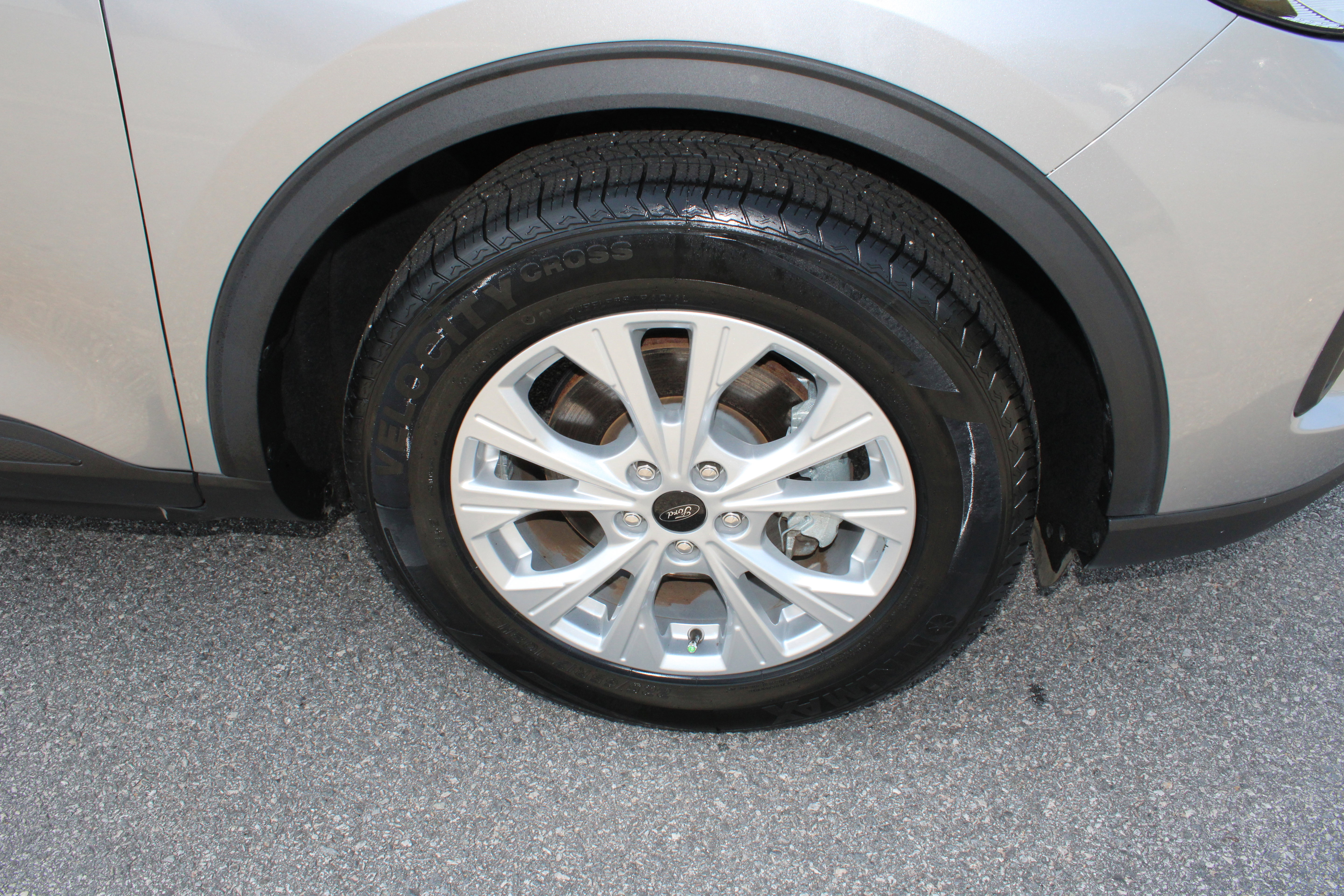 Used 2024 Ford Escape Active w/ Cold Weather Package image 9