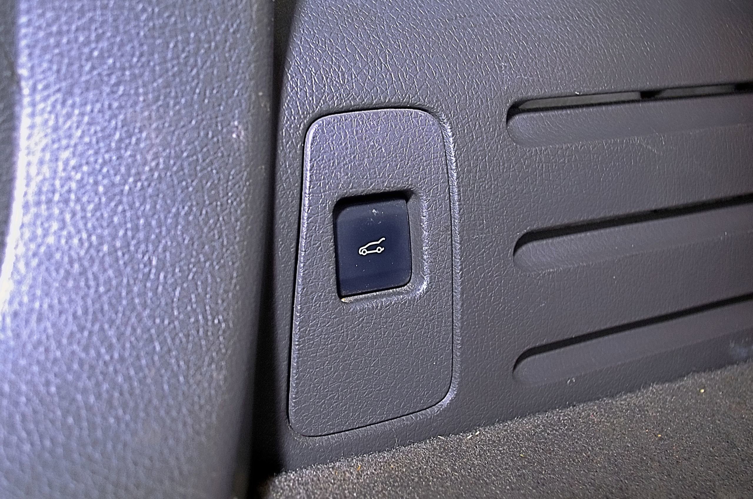 Used 2014 Ford Edge SEL w/ Equipment Group 205A image 12