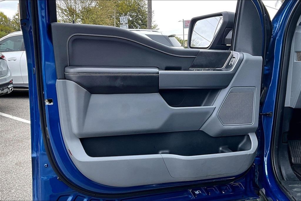 Used 2025 Ford F150 XLT w/ Equipment Group 301A Standard image 17