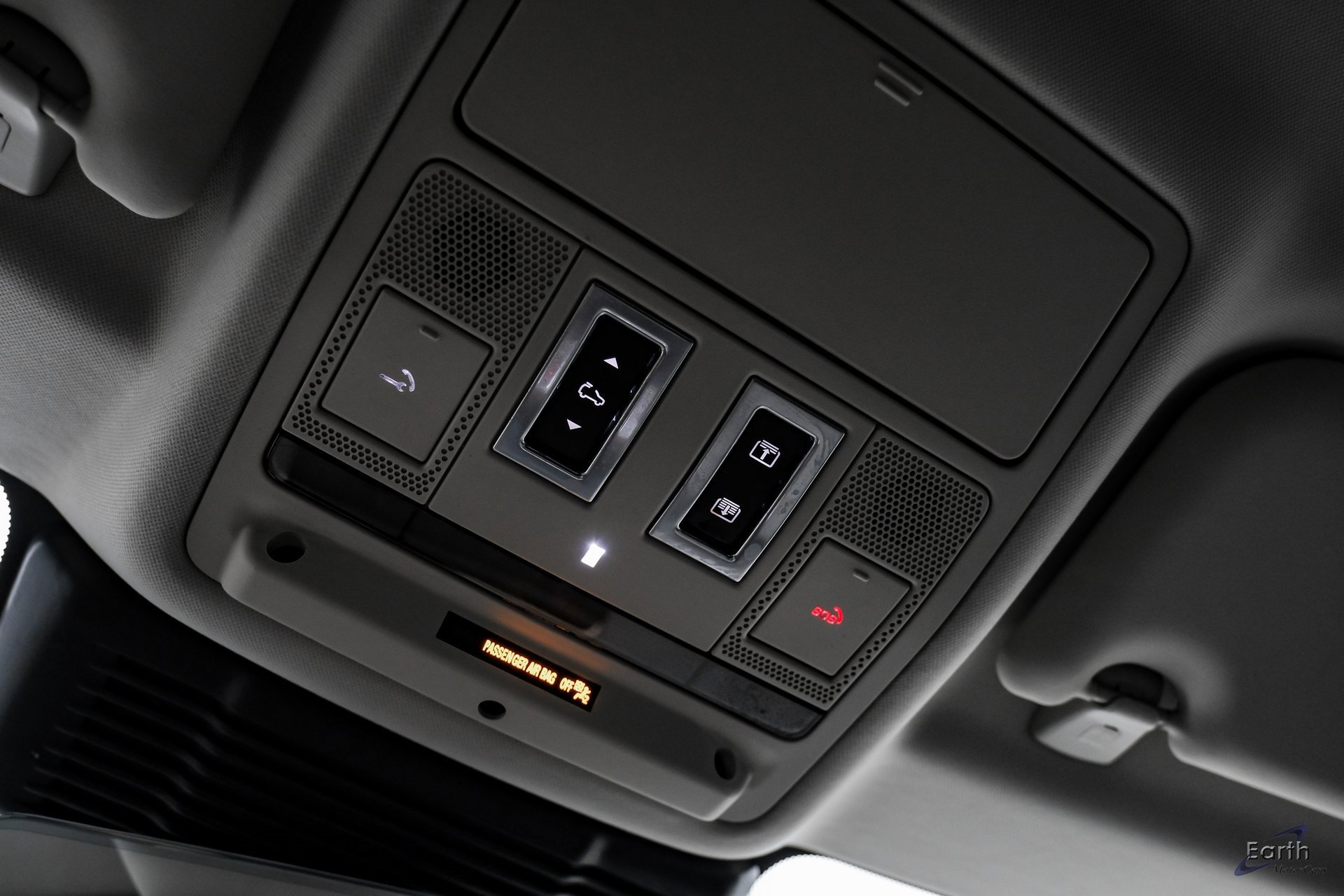 Used 2023 Land Rover Range Rover Evoque R-Dynamic S image 31