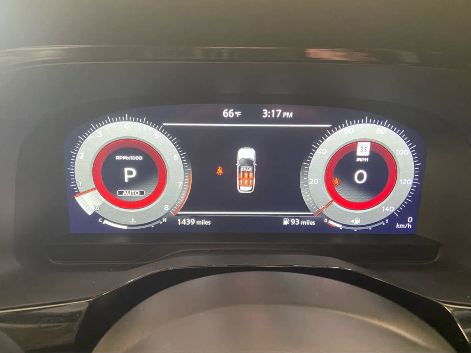 Used 2025 Nissan Pathfinder Platinum w/ Cargo Package image 24