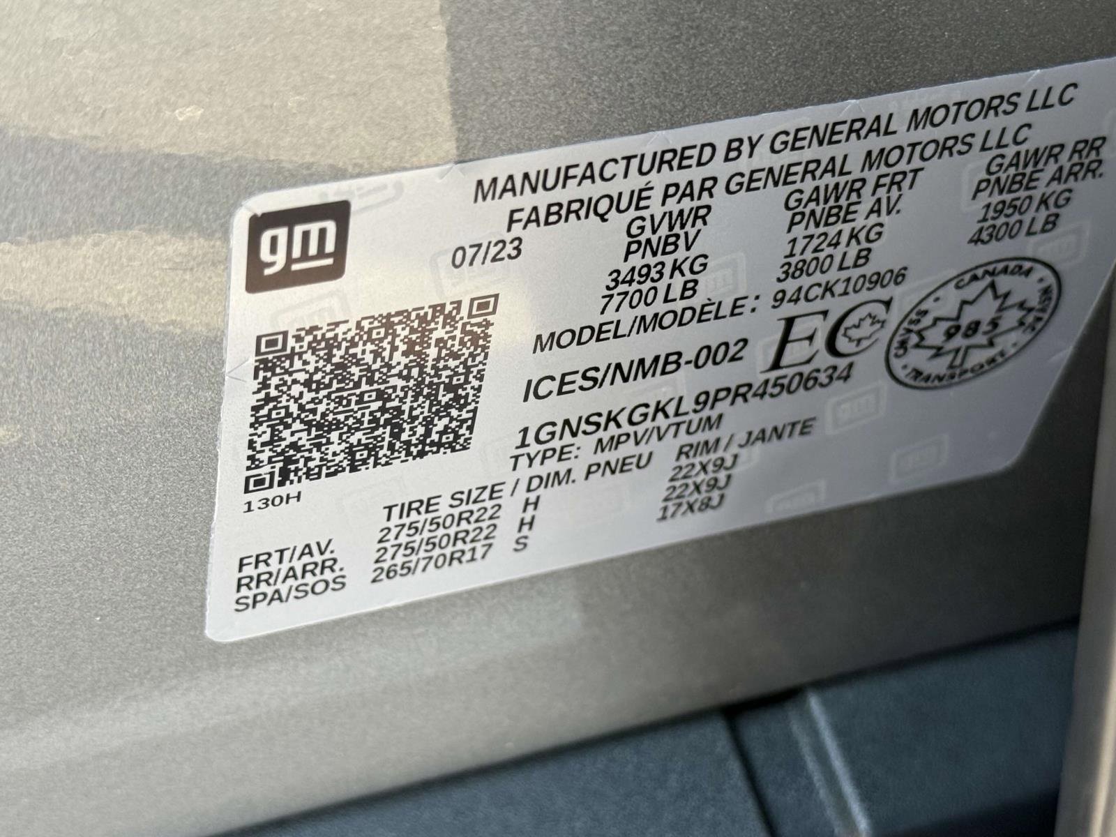 Used 2023 Chevrolet Suburban High Country image 29