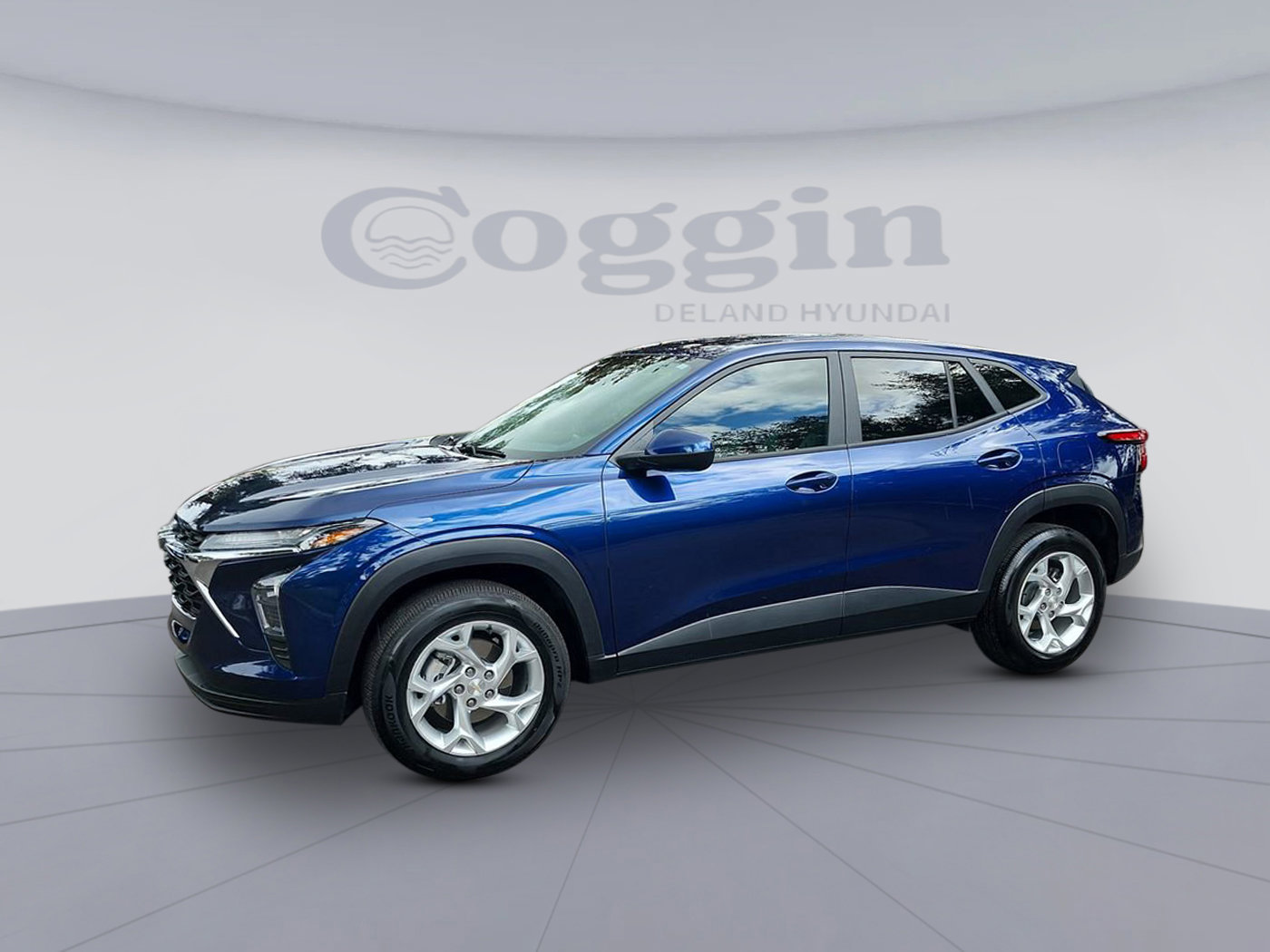 Used 2024 Chevrolet Trax LS w/ LS Convenience Package
