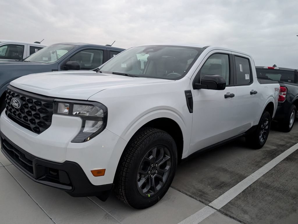 New 2026 Ford Maverick XLT w/ XLT Luxury Package AWD/4WD image 3