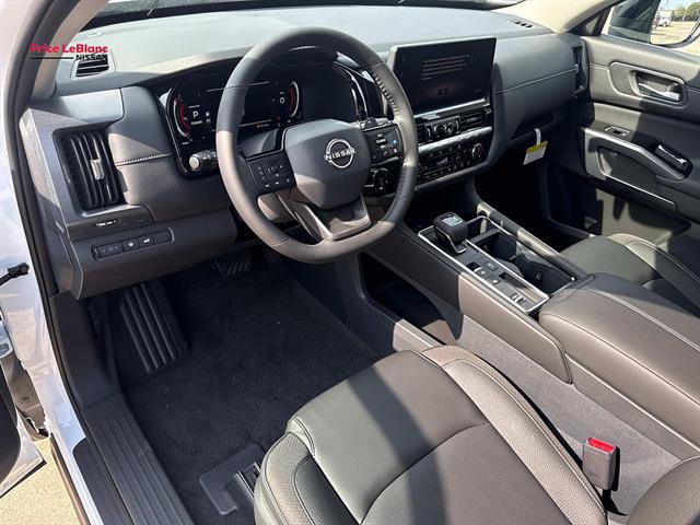 New 2026 Nissan Pathfinder SL FWD image 11