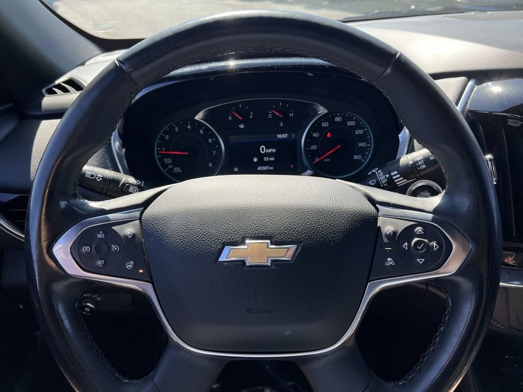 Used 2023 Chevrolet Traverse LT AWD/4WD image 16