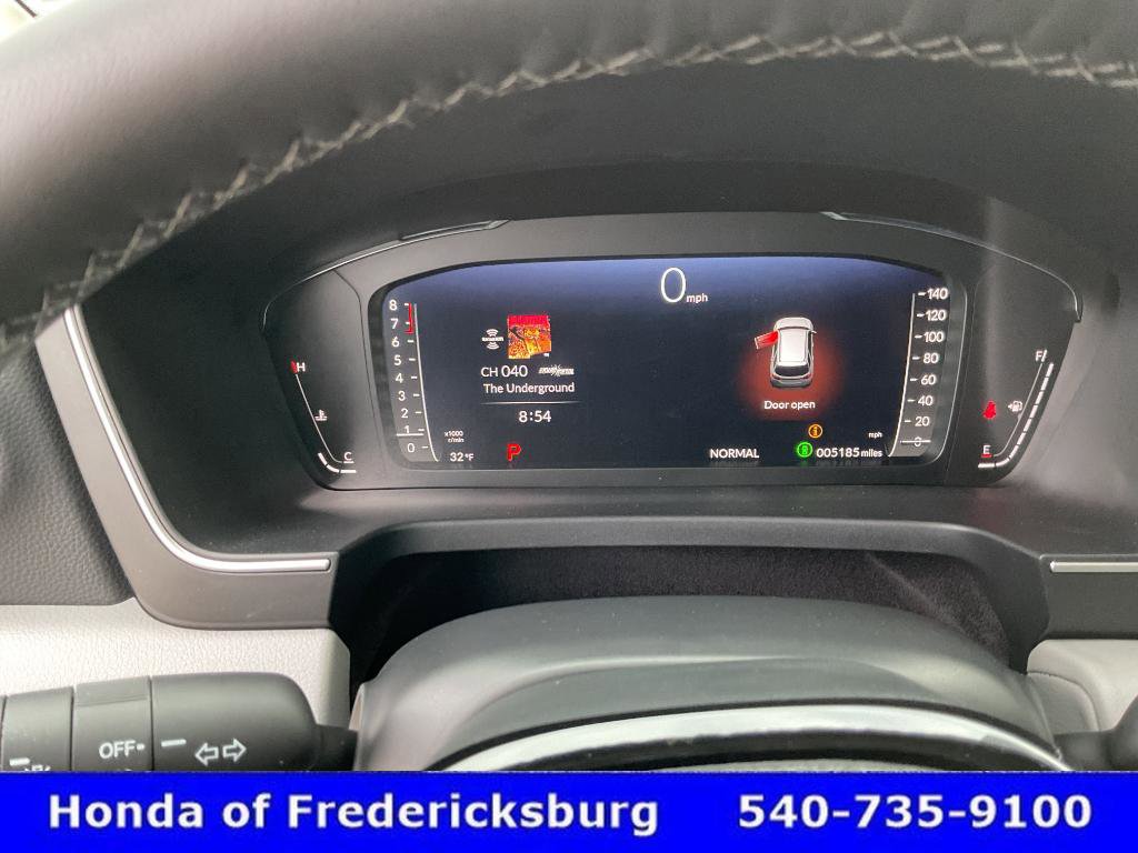 Used 2025 Honda Pilot Elite image 33