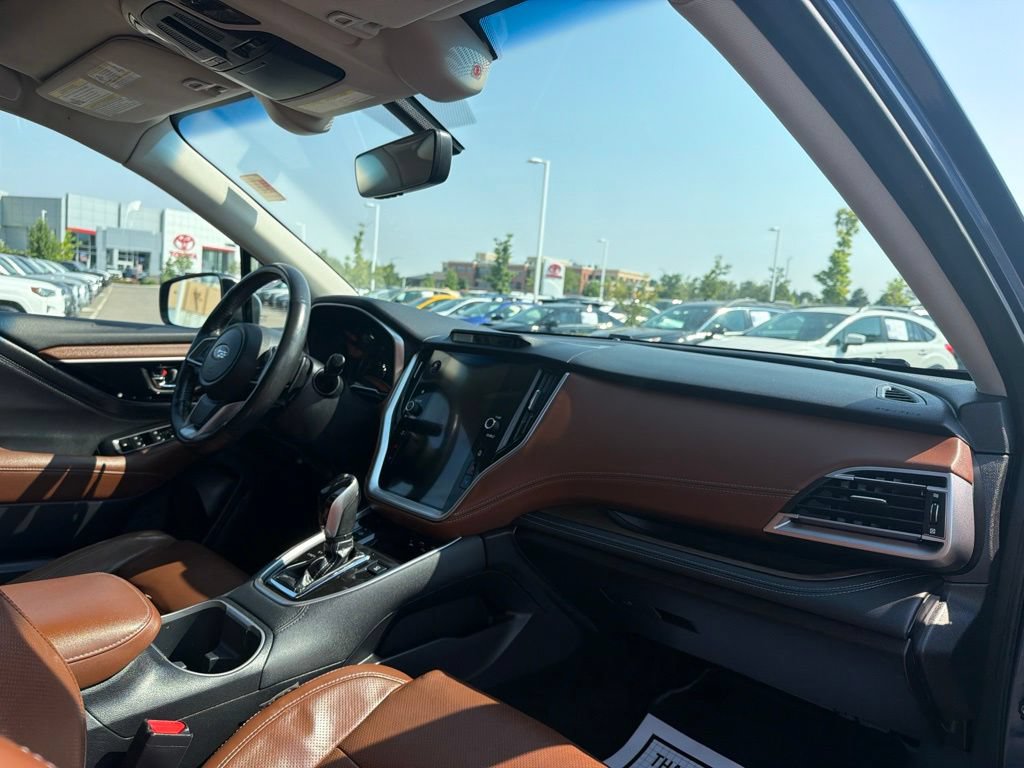 Used 2020 Subaru Outback Touring w/ Popular Package #2 AWD/4WD image 11