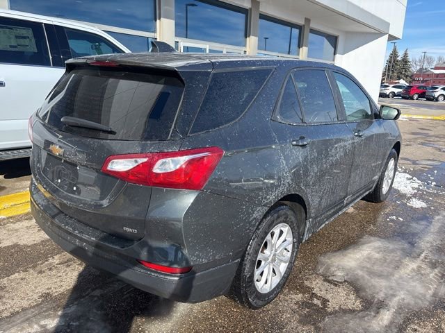 Used 2020 Chevrolet Equinox LS w/ LS Convenience Package image 6