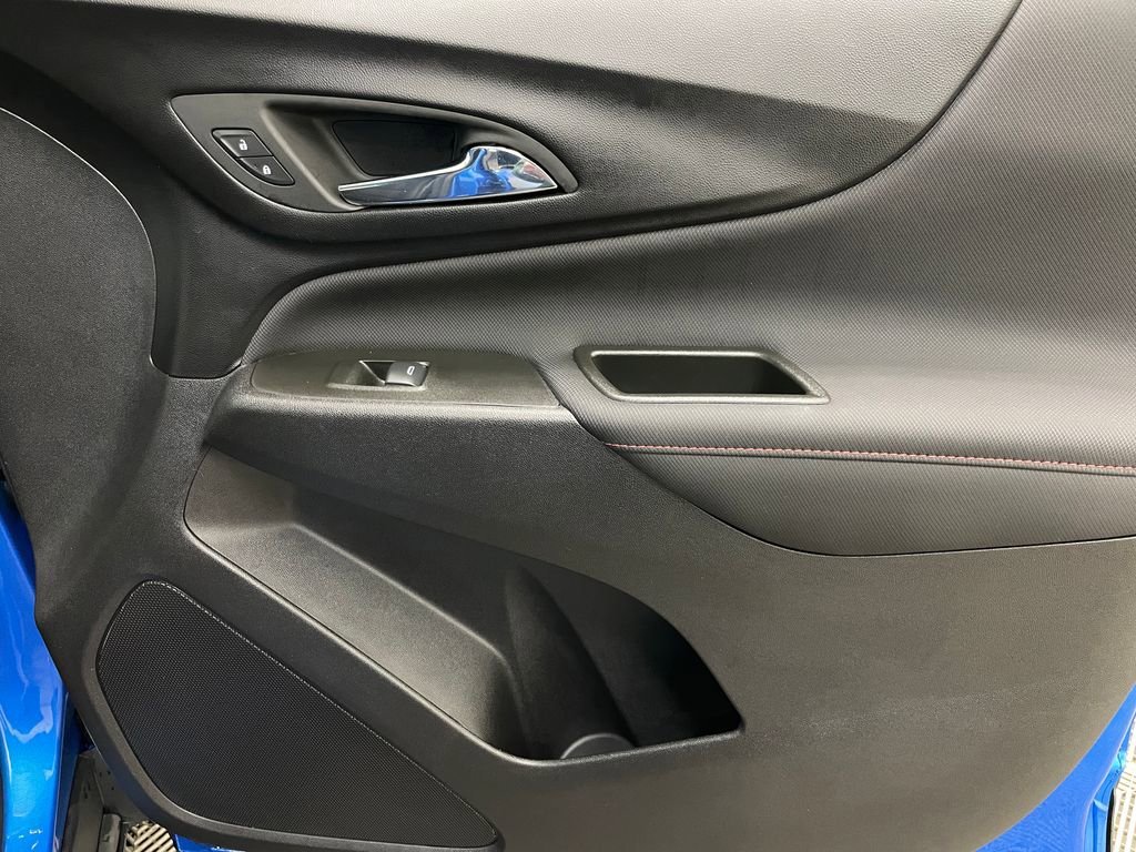 Used 2024 Chevrolet Equinox RS image 39